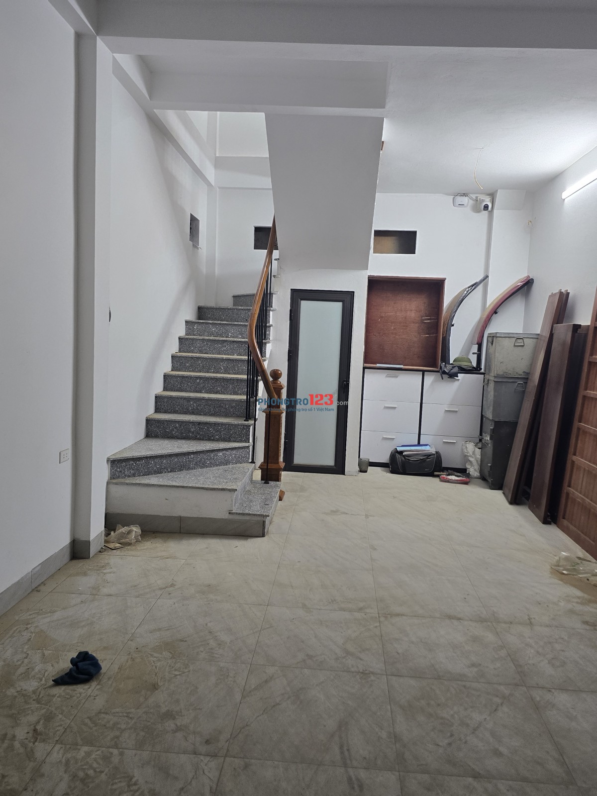 35M đủ ĐH, Tủ, Quạt, giường 4Người CHỈ TỪ 2Tr