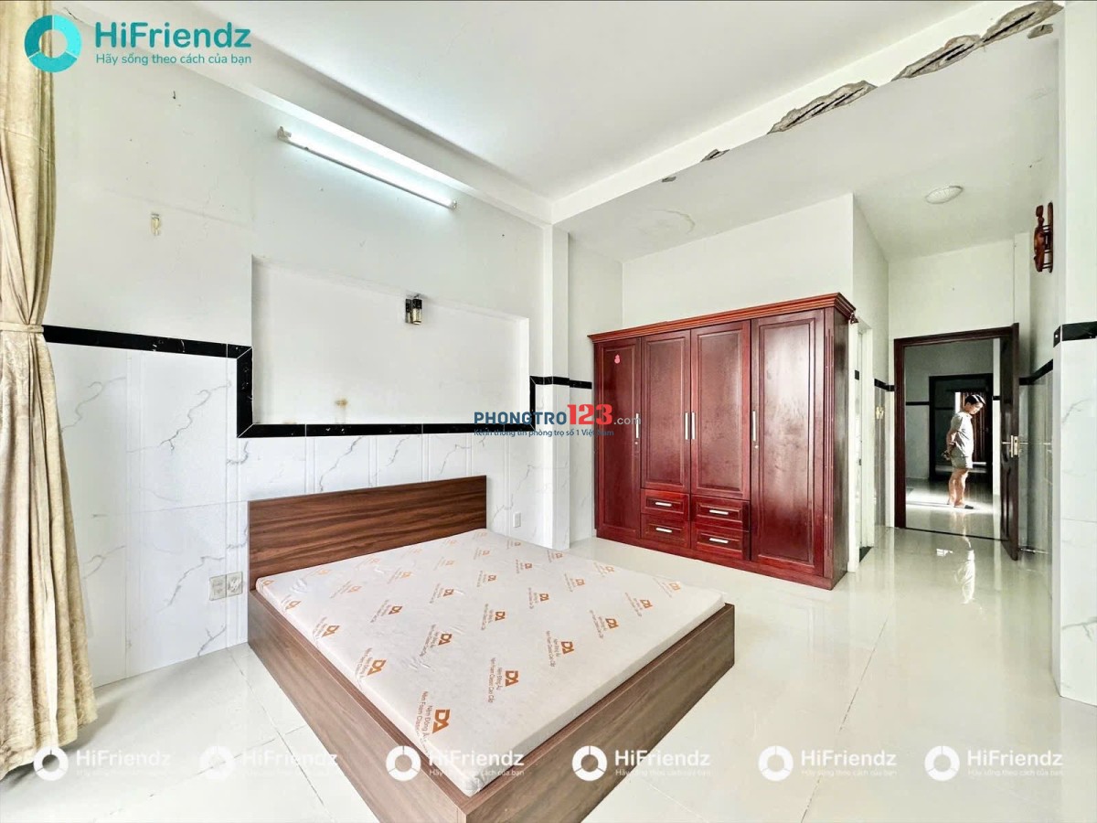 Ban Công lớn - 30m2 - gần BV Thống Nhất - Lạc Long Quân chỉ 4.9 triệu