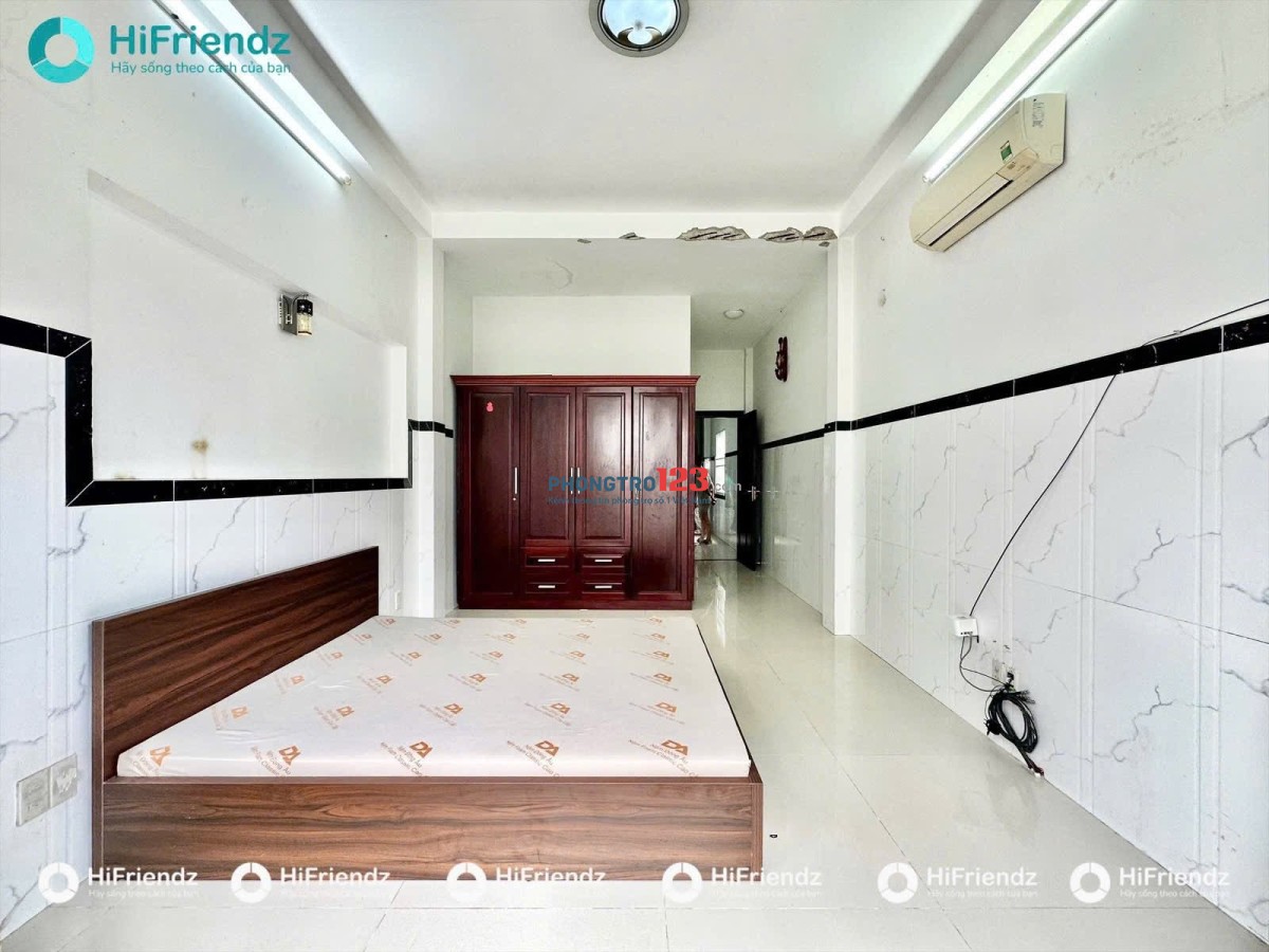 Ban Công lớn - 30m2 - gần BV Thống Nhất - Lạc Long Quân chỉ 4.9 triệu