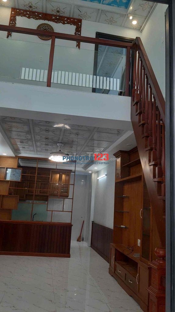 Nhà Nguyên Căn - 2 tầng - Đường Trường Chinh, Gần ETOWN - Giá 8.5 triệu