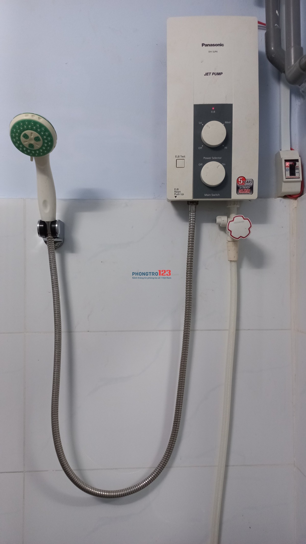 Cho thuê căn hộ chung cư sau KTX sinh viên Đai học Kinh tế TP.HCM