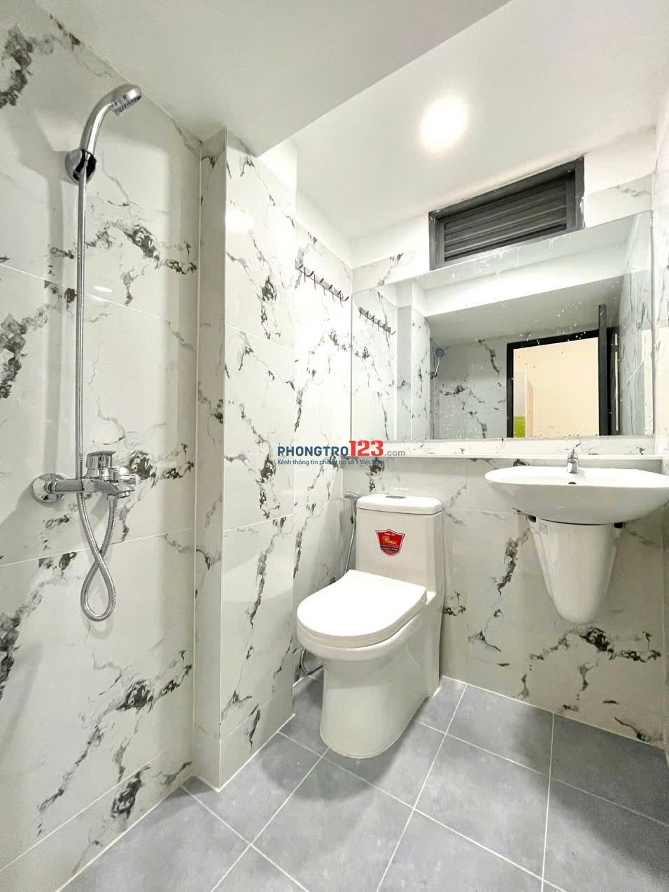 Phòng Mới - PHAN HUY ÍCH gần Khu Công Nghiệp Tân Bình