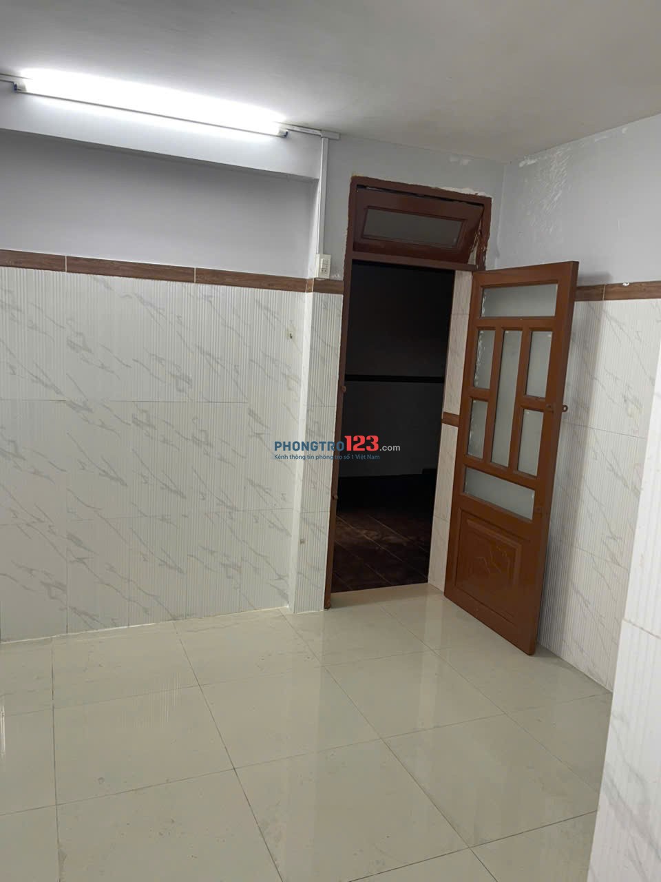 CHO THUÊ PHÒNG TRỌ GIÁ RẺ ,VỊ TRÍ TRUNG TÂM