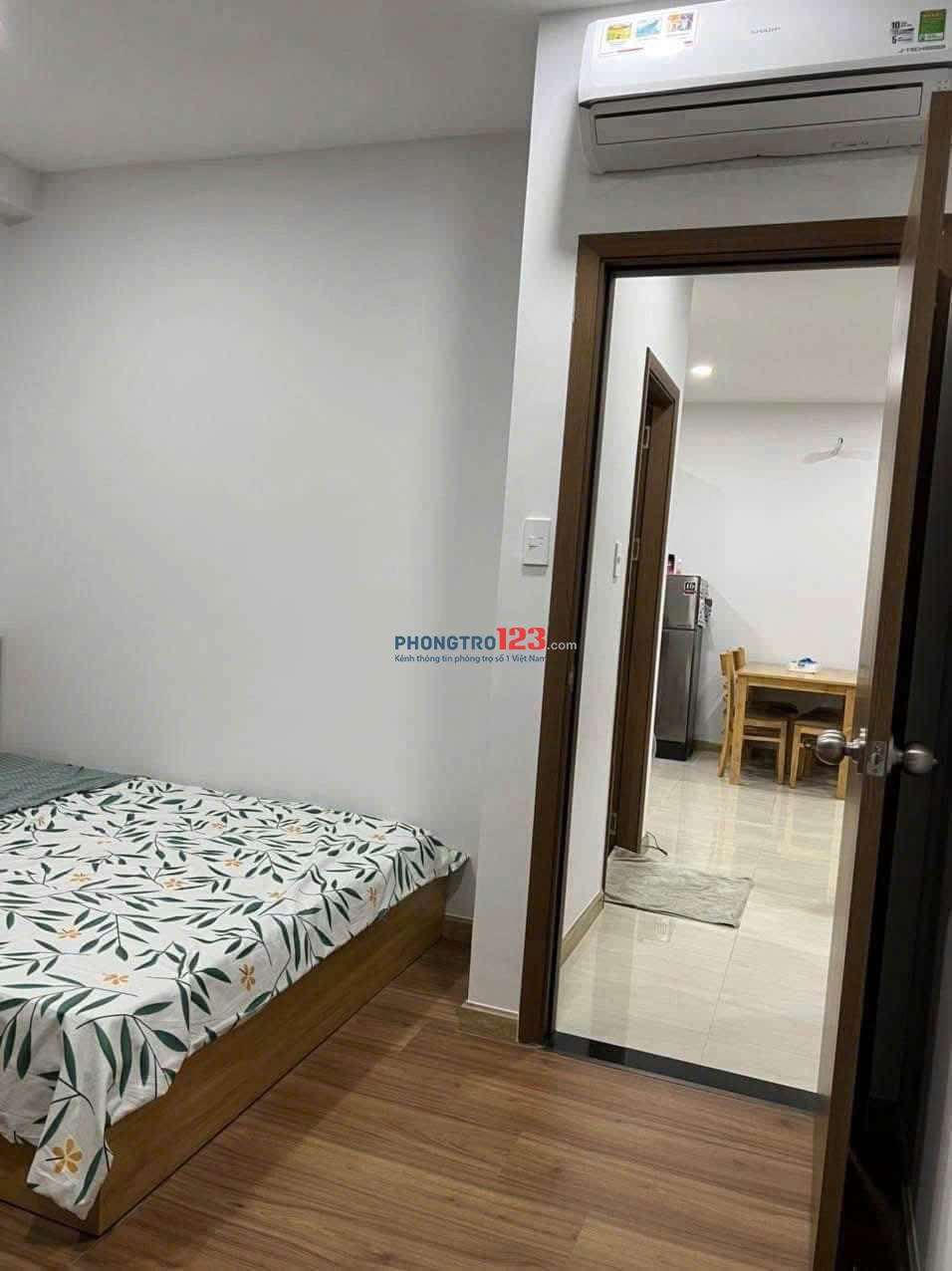 Chung cư Hà Đô, Nguyễn Văn Công, GV: 68m2, 2p ngủ, ban công, NTCB, 12,5tr