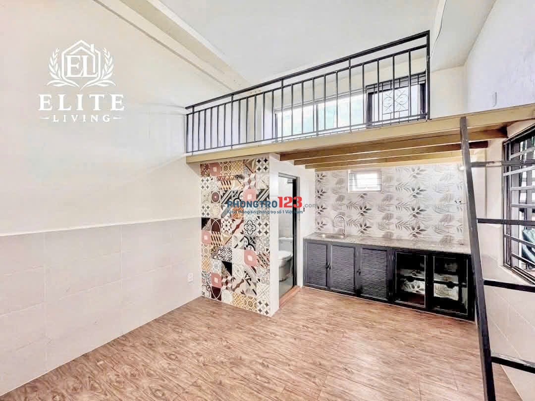 Duplex gác cao cửa sổ trời ngay tại Lê Văn Việt