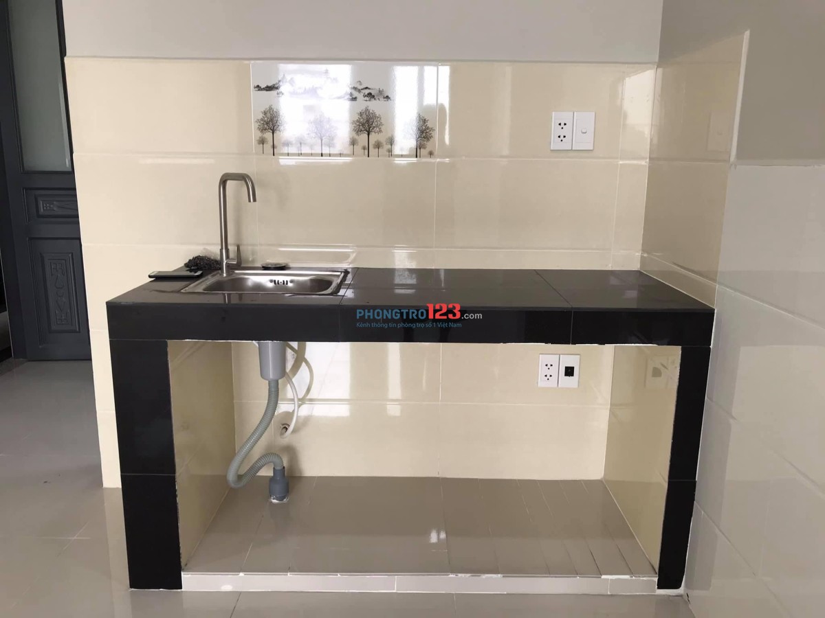 CHO THUÊ PHÒNG TRỌ Q11 MỚI - SẠCH SẼ - CÓ BANCON - THANG MÁY