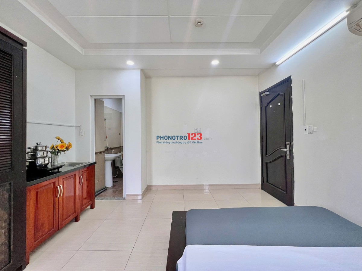 PHÒNG FULL NỘI THẤT TIỆN NGHI CỬA SỔ TẠI ĐƯỜNG SỐ 1 QUẬN 7 GẦN ĐH UFM KCX TÂN THUẬN CHỢ LÝ PHỤC MAN