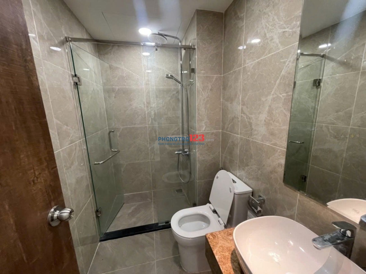 C/c Cao Cấp Phú Thọ 3PN full nội thất giá 16.5tr/th ngay trung tâm Quận 10 & 11