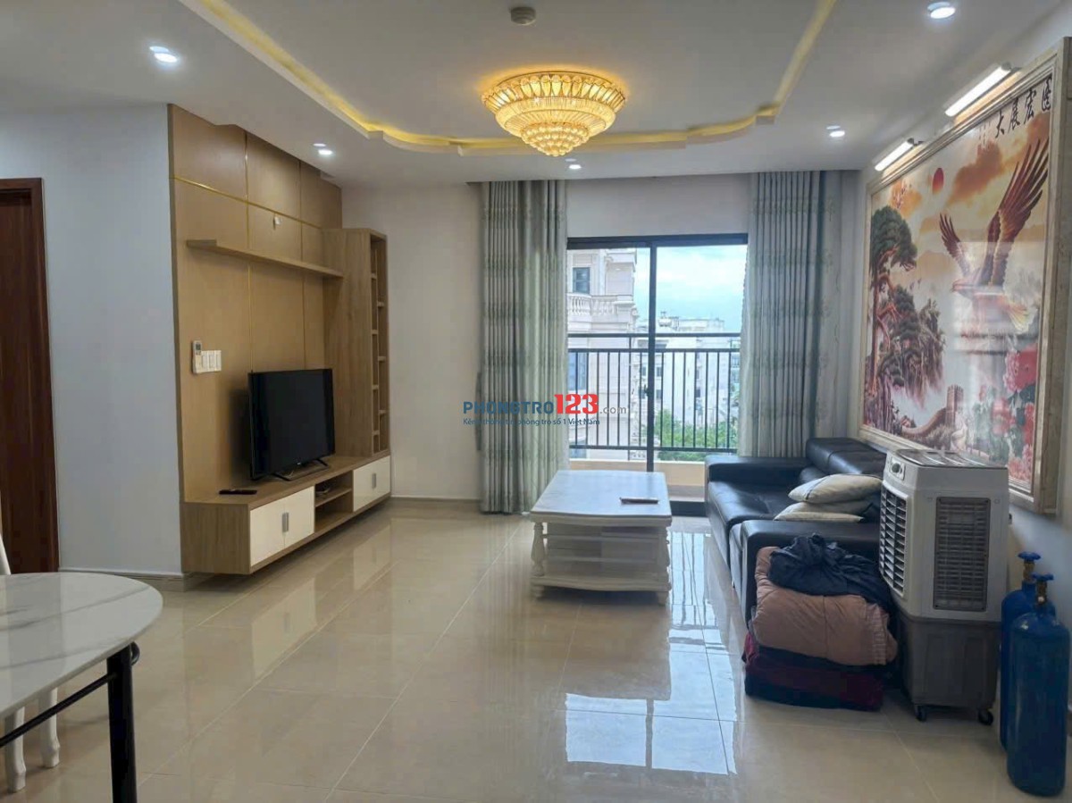 Cho thuê C/c Ruby Garden 3PN Full nội thất 10,5tr/th ngay mũi tàu trường chinh cộng hòa.