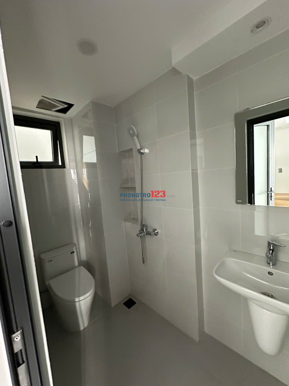 Cho thuê phòng full nội thất mới 100%