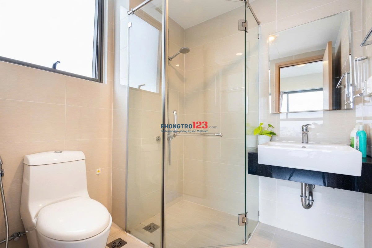Cho thuê C/c cao cấp Nguyễn Kim ngay TT Q.10 có 3PN Full nội thất Giá 15/th.