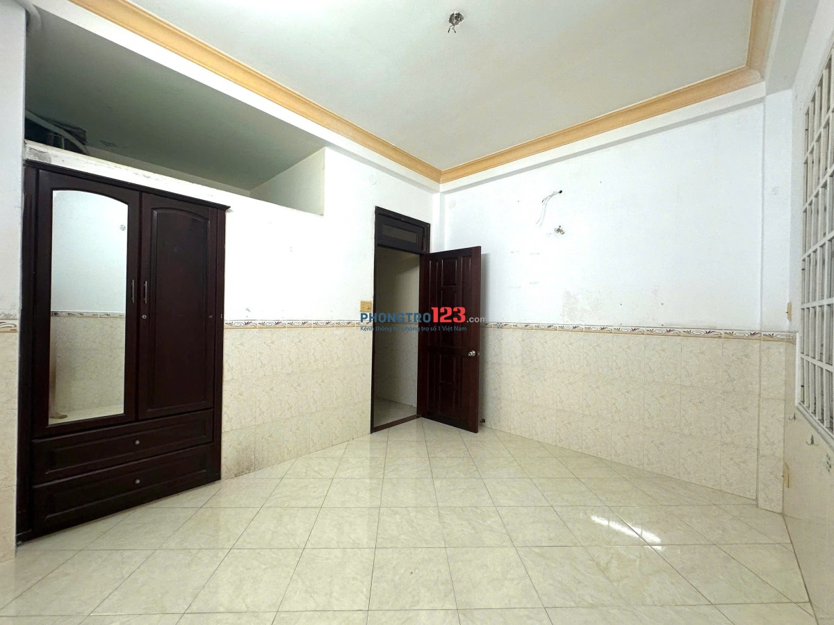 [4.5Triệu] Cho thuê PHÒNG nhà MT Trần Thị Nơi, Quận 8. (25m2) Tầng 1, Máy Lạnh, WC riêng