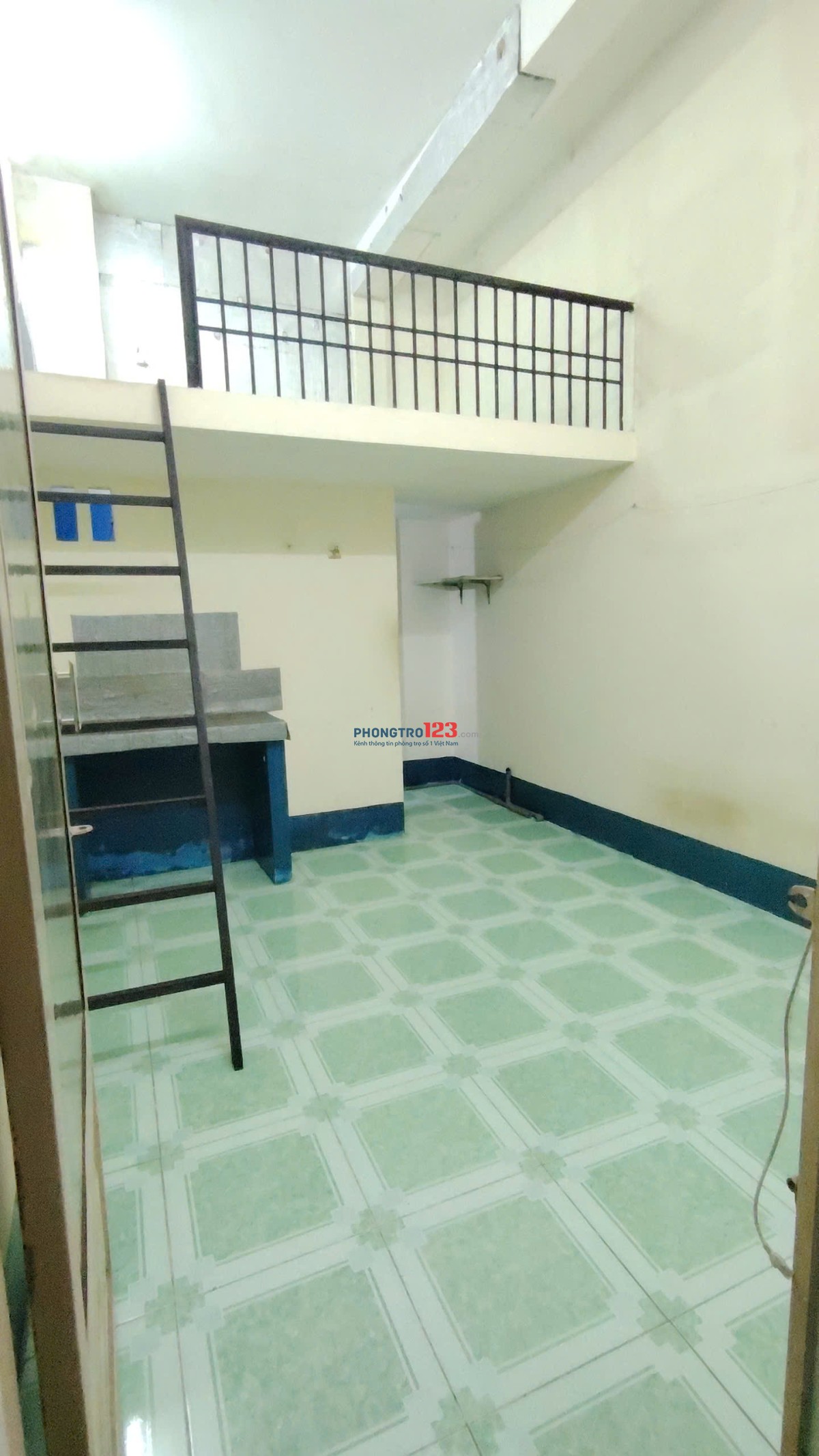 Phòng trọ giá rẻ gần KCX Tân Thuận, có gác, an ninh, sạch đẹp, yên tĩnh