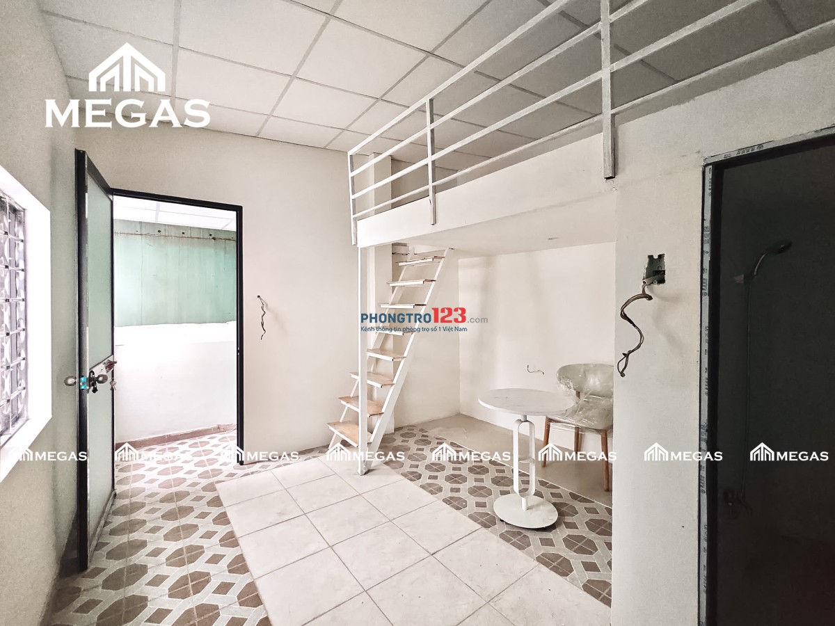 Khai trương phòng mới, gác cao cửa sổ trời chỉ 4Tr cạnh cầu Phú Mỹ, KCX Tân Thuận, đh UFM