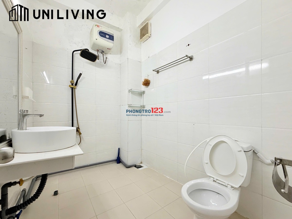 Cho thuê phòng rộng 40m2, Bình Thạnh gần Ngã tư hàng xanh, ĐH Hutech GTVT Ngoại Thương_Full nội thất