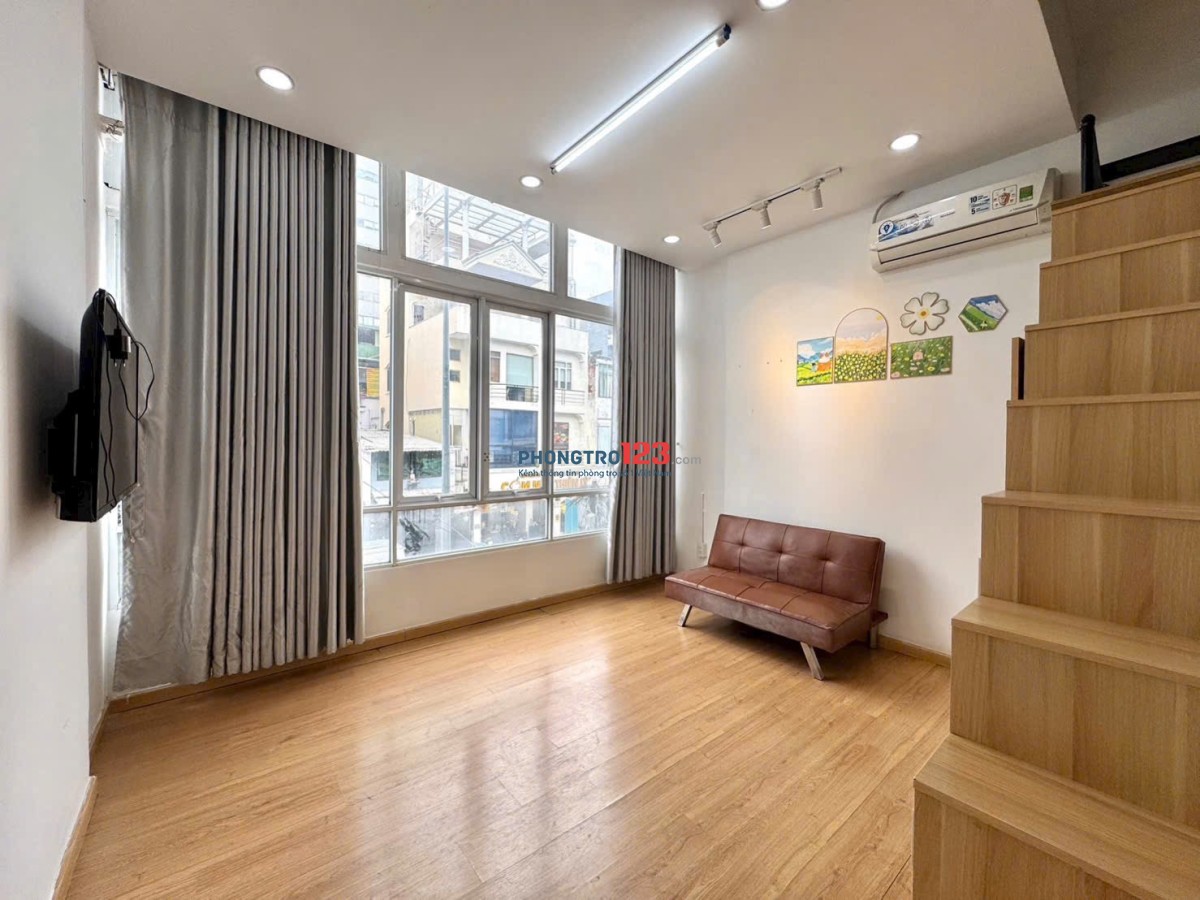Phòng trọ quận 1, đầy đủ nội thất, duplex 35m2, gần Bùi Viện, chợ Bến Thành, metro Bến Thành