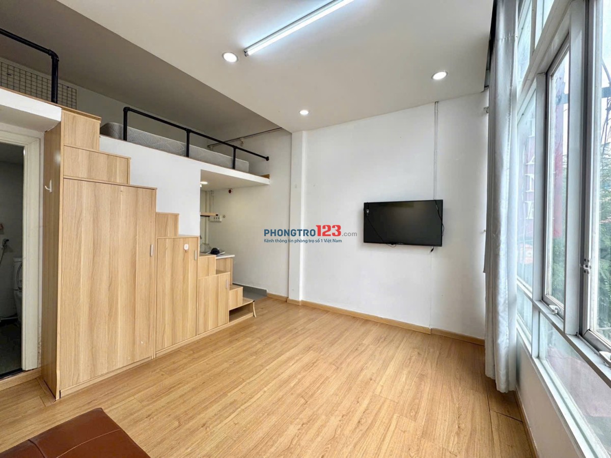 Phòng trọ quận 1, đầy đủ nội thất, duplex 35m2, gần Bùi Viện, chợ Bến Thành, metro Bến Thành