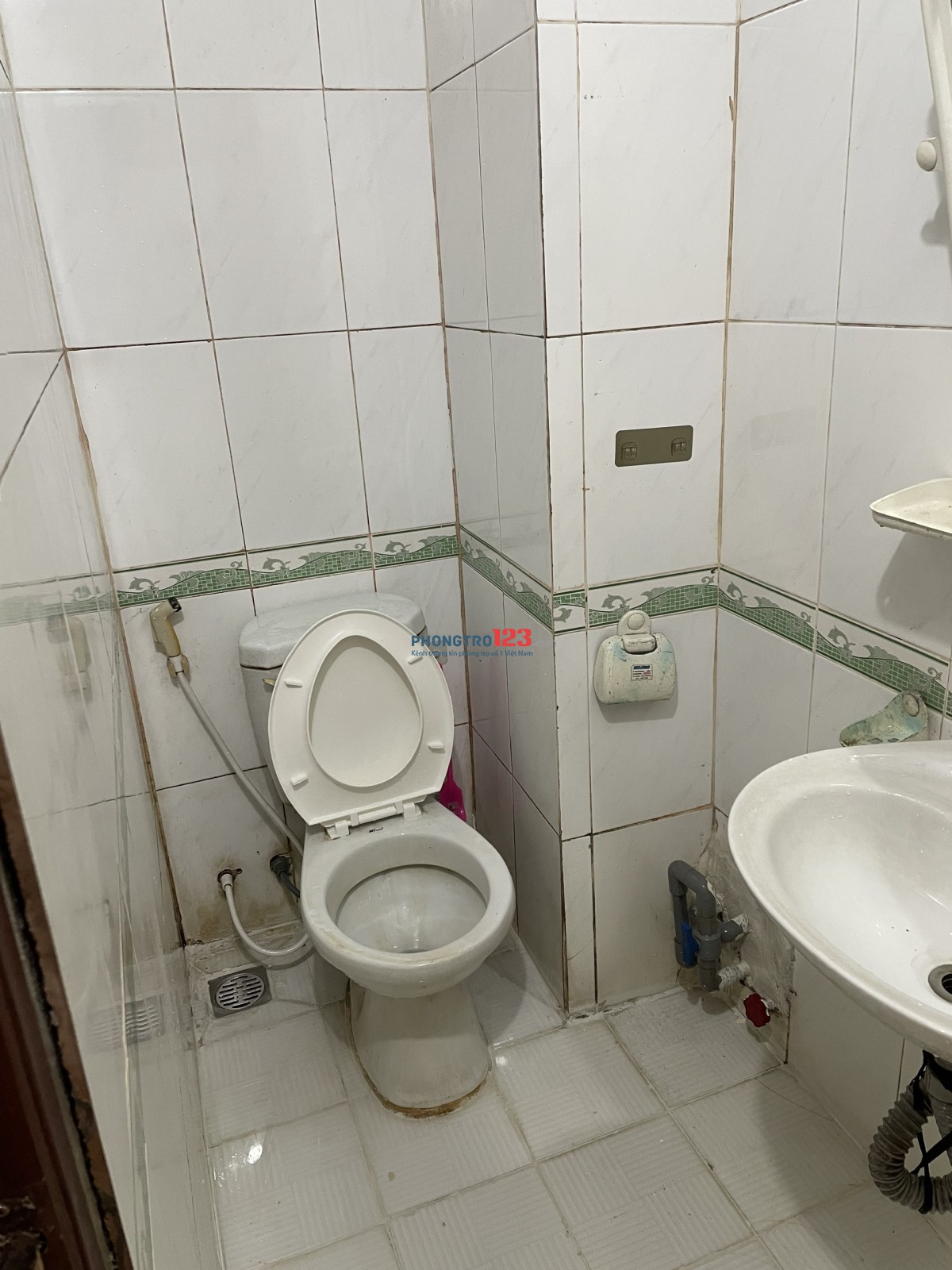 CHO THUÊ PHÒNG TRỌ GẦN TRƯƠNG ĐH HÙNG VƯƠNG, NỘI VỤ, VĂN LANG