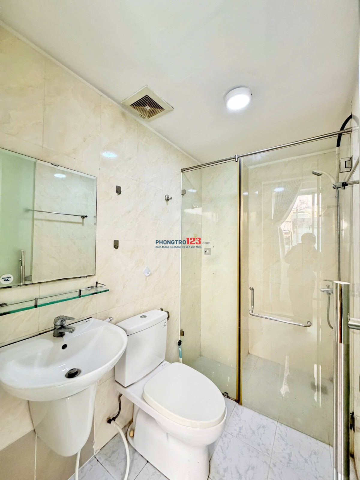 CĂN HỘ V.I.P TRUNG TÂM Q3 FULL NỘI THẤT XỊN SÒ VIEW CỬA SỔ LỚN ĐÓN NẮNG TẠI CAO THẮNG GẦN BV TỪ DŨ