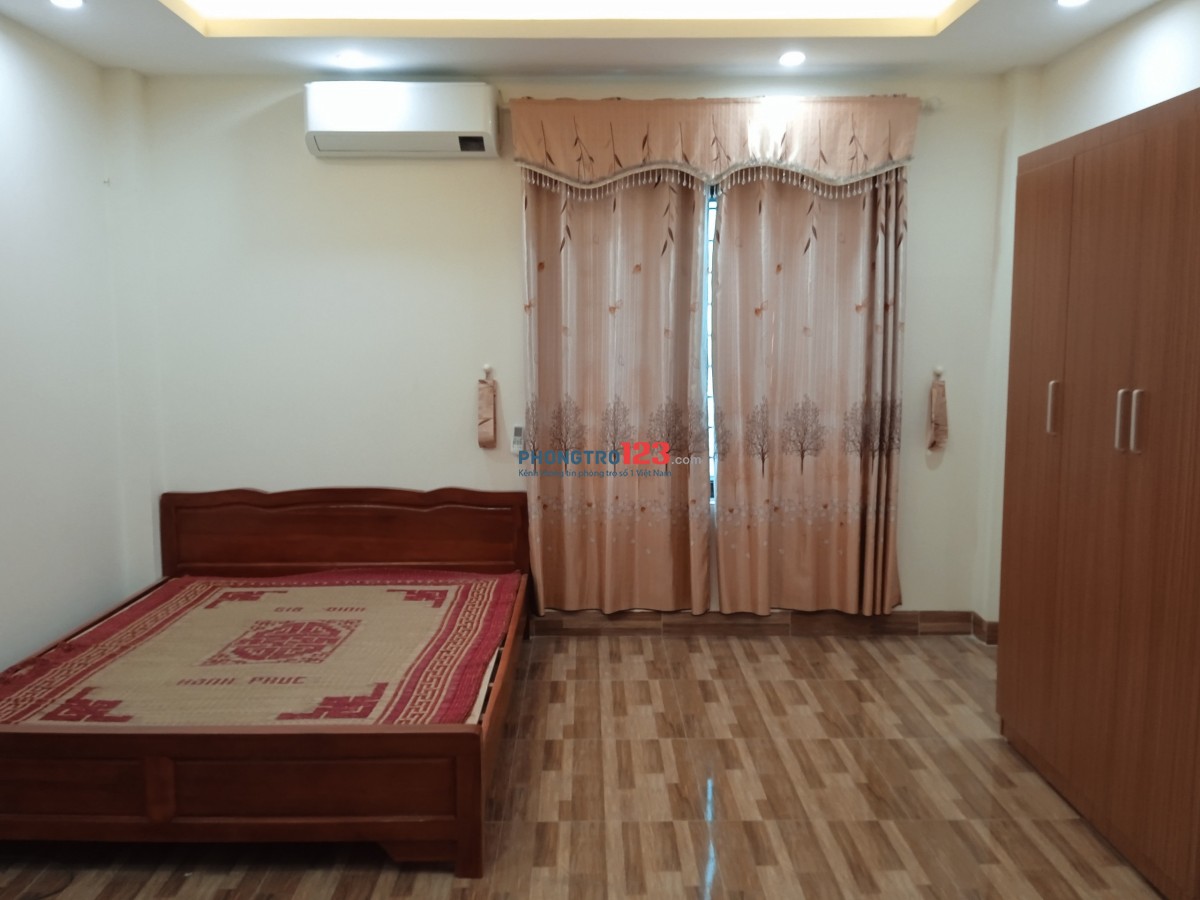 Cho thuê nhà nguyên căn diện tích 33m2 x 6 tầng, có gara ô tô , giá 10tr/tháng