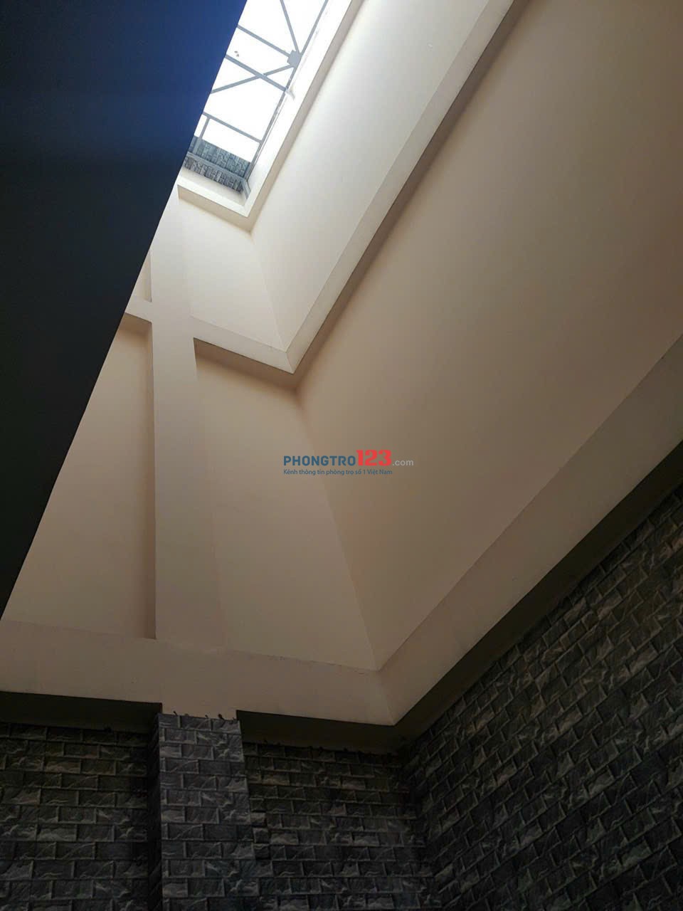 Ký Túc Xá Cao Cấp Ngô Quyền Thủ Đức Giá Chỉ Từ 1,5 Triệu/Người – Vị Trí Vàng Ngay Trung Tâm