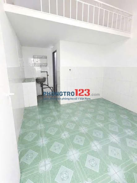 Phòng Mới Tháng 8 Nguyễn Tri Phương gần Cầu Linh Xuân- Giờ Thoải Mái