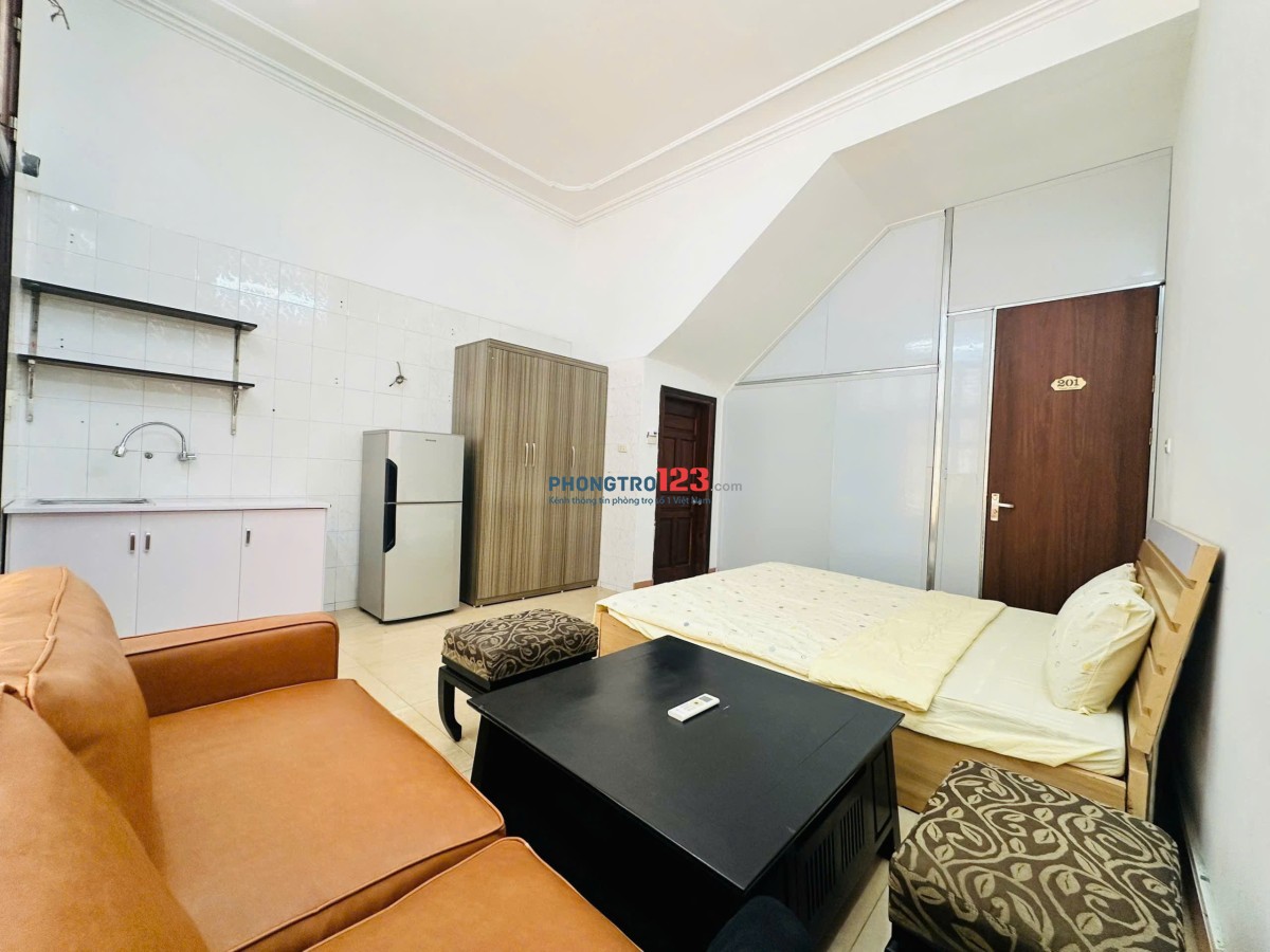 Cho thuê CCMN KĐT Định Công, 35m2, có sân riêng, 4.5tr