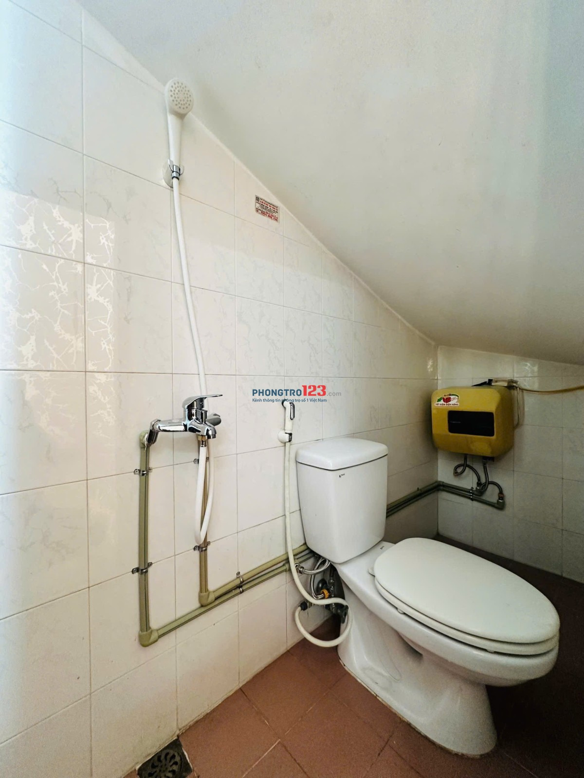 Cho thuê CCMN KĐT Định Công, 35m2, có sân riêng, 4.5tr
