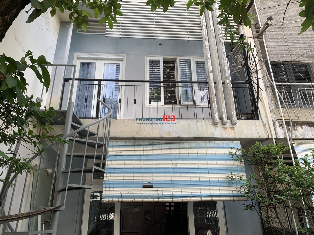 Phòng cho thuê - lầu 1 - 32 m2