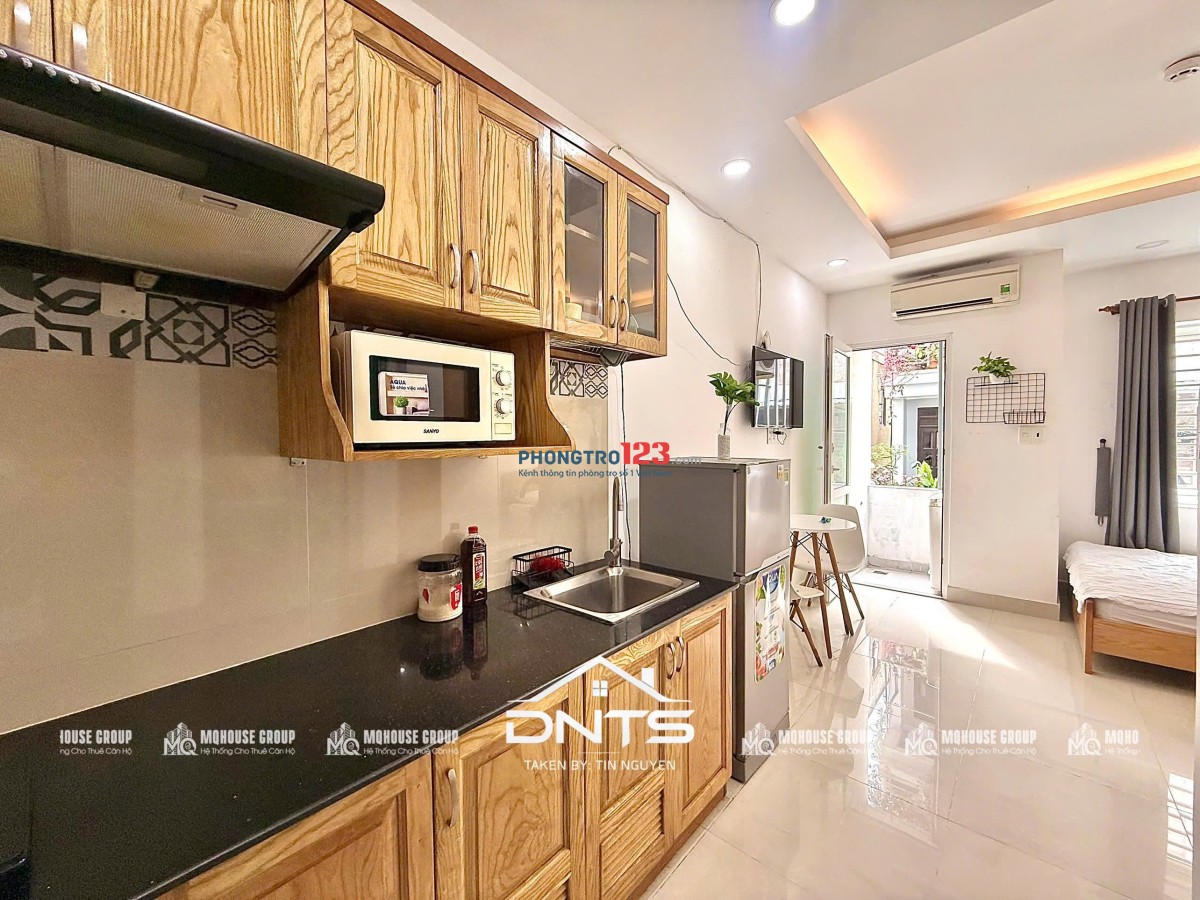 Cho thuê chung cư mini balcony giá rẽ ngay ĐH Hoa Sen - Văn Lang - Chợ Bến Thành - Bùi Viện