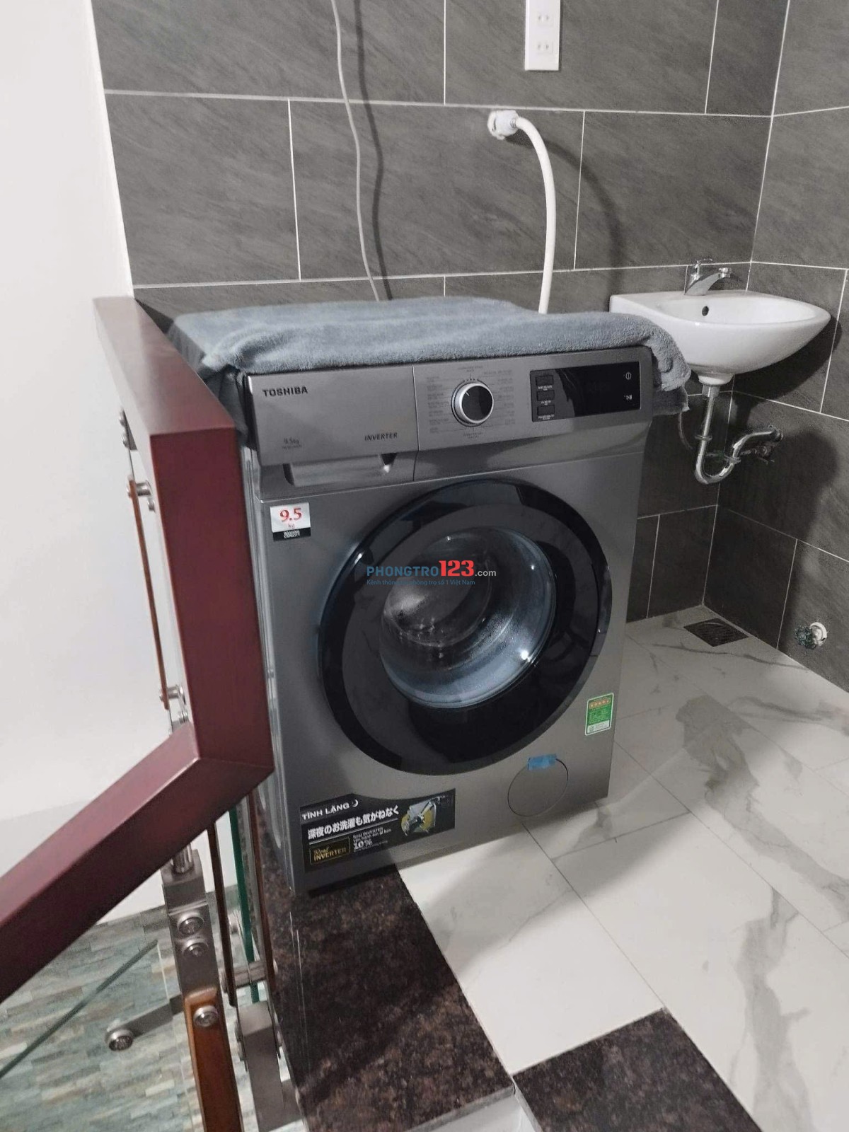  PHÒNG BAN CÔNG XỊN MỊN – GIỜ GIẤC TỰ DO – CÓ ĐIỀU HOÀ - NGAY KHU CÔNG NGHỆ CAO Q9 