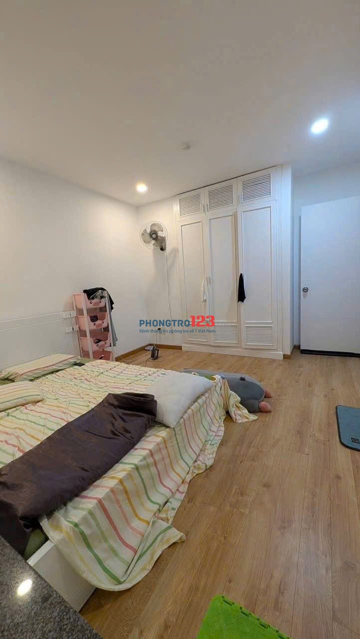 Cho thuê chung cư cao cấp Lữ Gia Plaza- Quận 11, 120m2, 3PN full nội thất giá 15tr/tháng