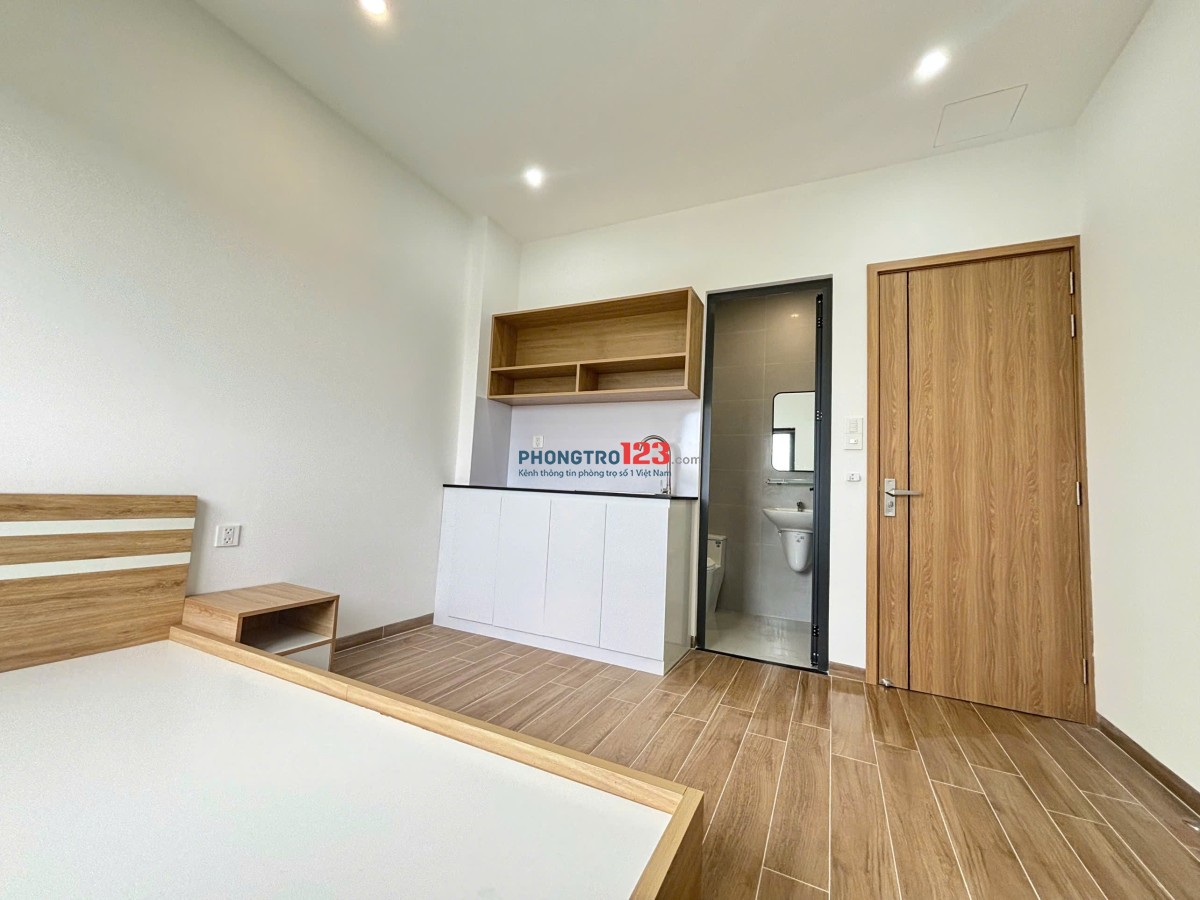 Cho thuê chdv Cát Lái gần citisoho, siêu rộng 25m2 Giá 4tr3 full nt có nệm tự do, m