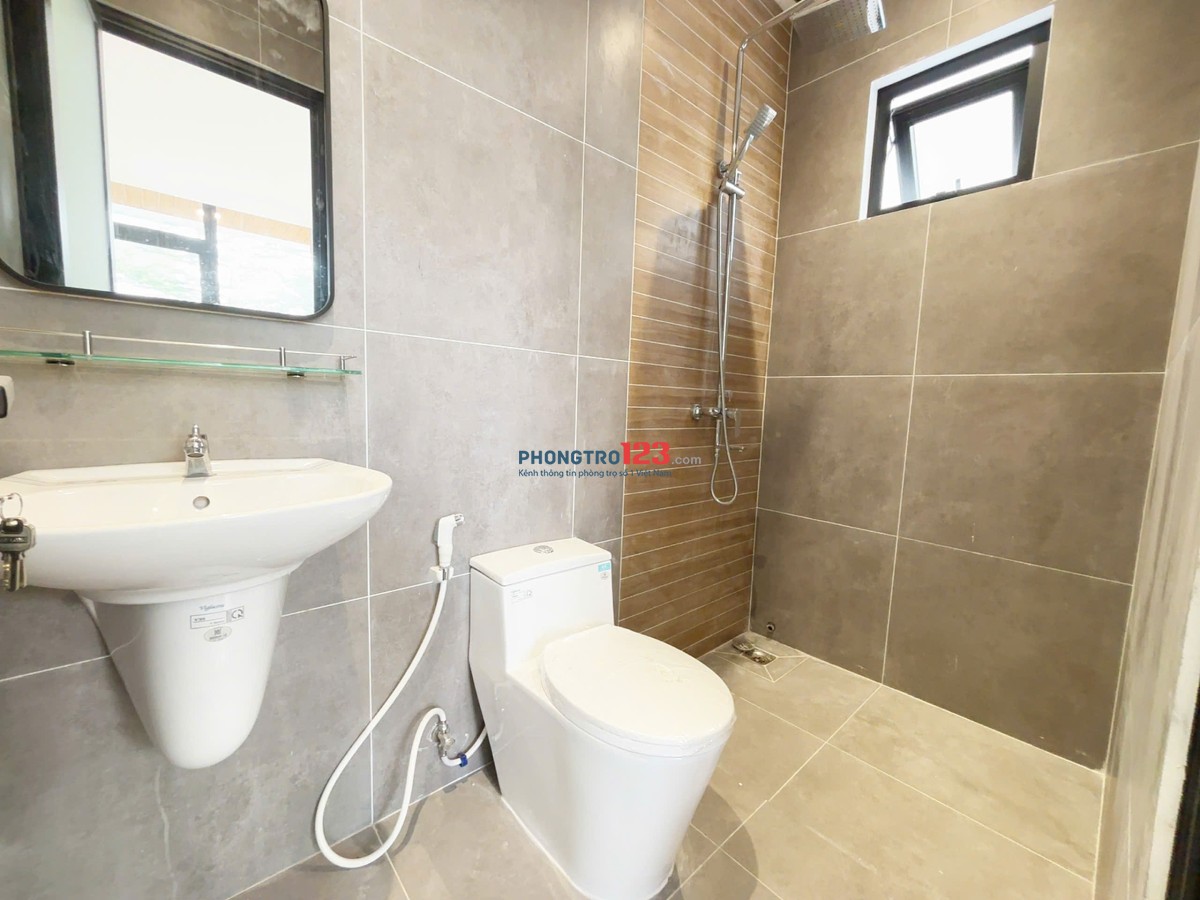 Cho thuê chdv Cát Lái gần citisoho, siêu rộng 25m2 Giá 4tr3 full nt có nệm tự do, m
