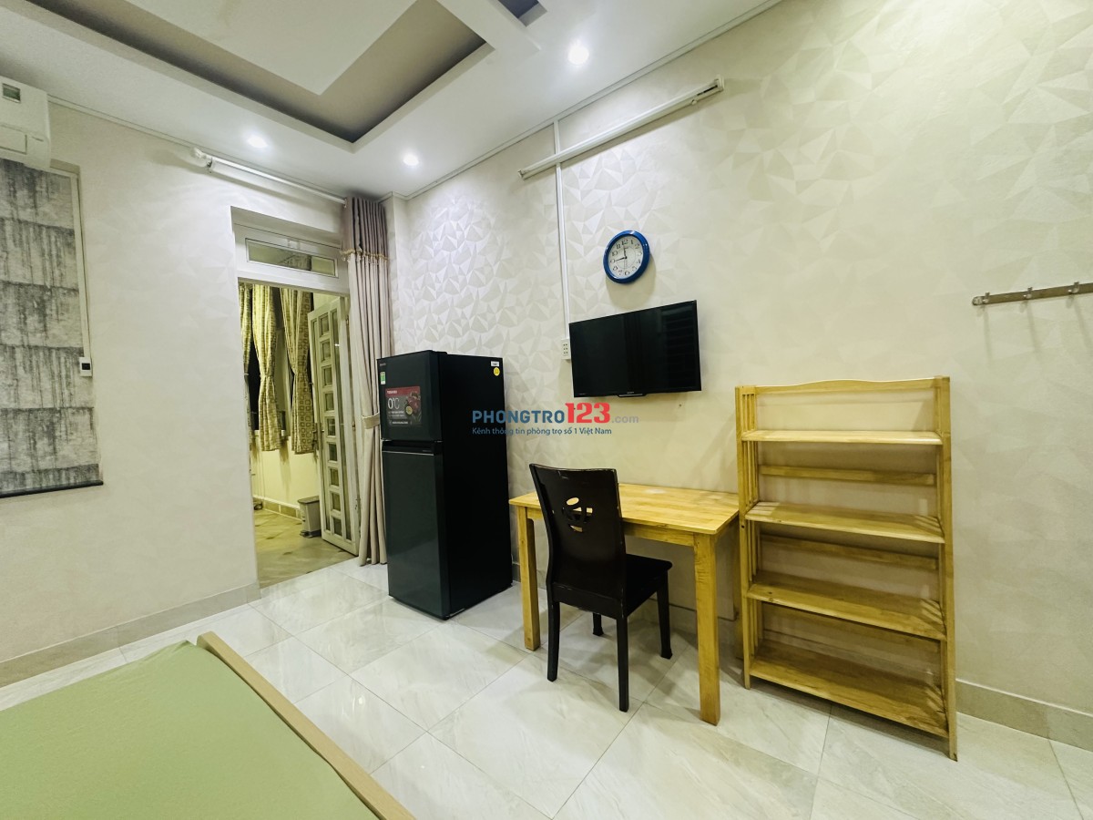 Phòng Gần Đại Học KH Tự Nhiên ,Sư Phạm,Sài Gòn,ngay Hẻm 80 Nguyễn Trãi P3Q5(Chính chủ)