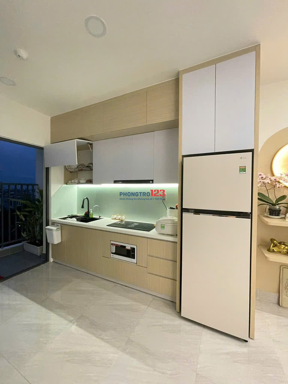 Chung cư Carillon 3, Hoàng Hoa Thám, TB: 65m2, 2p ngủ, full NT mới, 12tr5/th