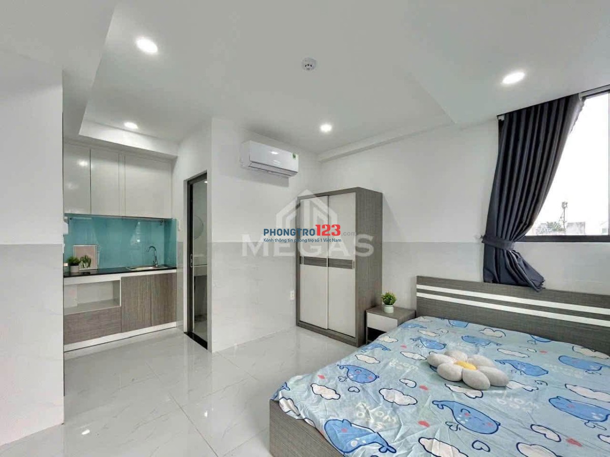 Cho thuê chdv Cát Lái gần citisoho, Giá 4tr5 full nt có ban công riêng, vào ở được ngay