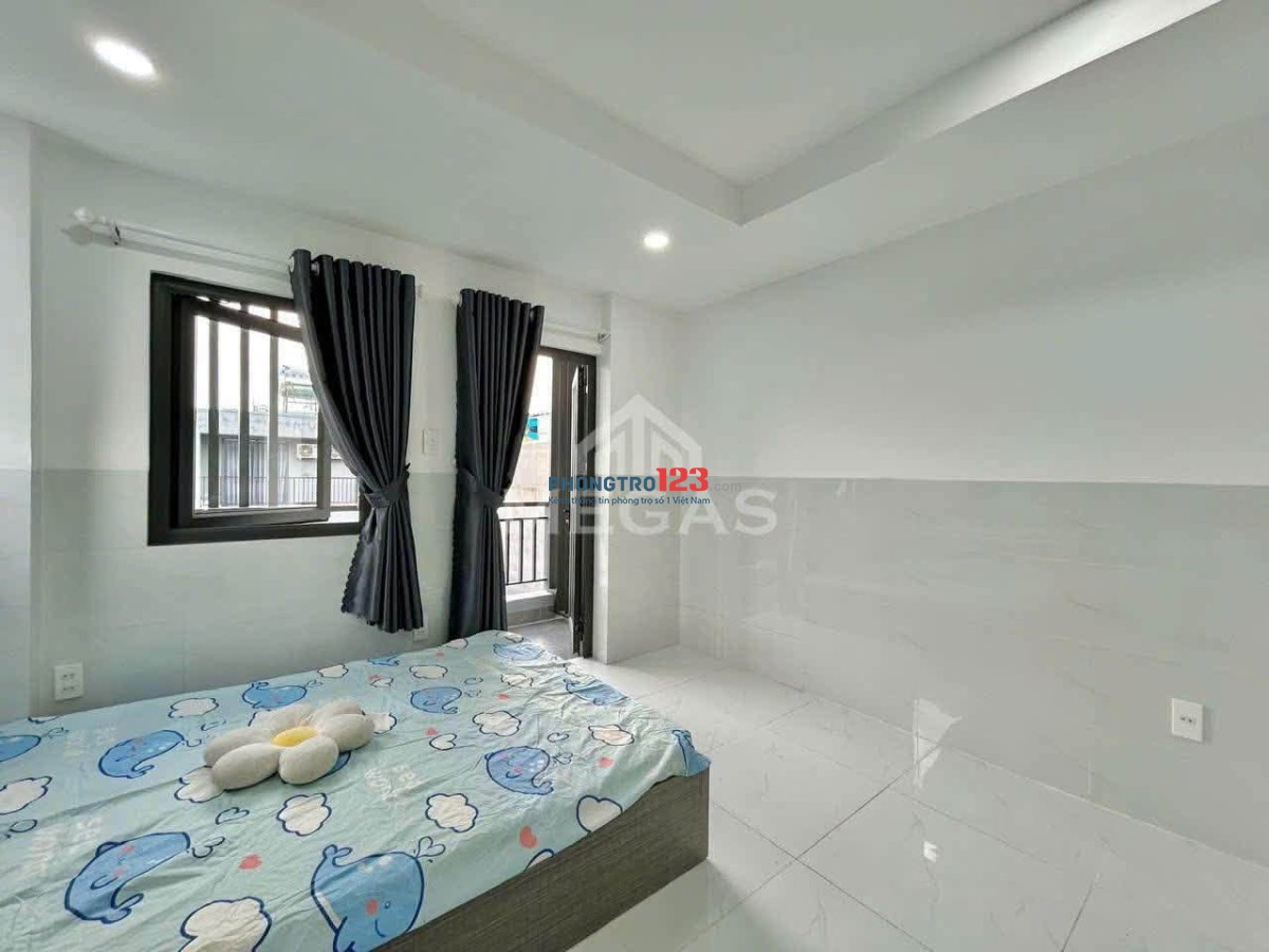Cho thuê chdv Cát Lái gần citisoho, Giá 4tr5 full nt có ban công riêng, vào ở được ngay