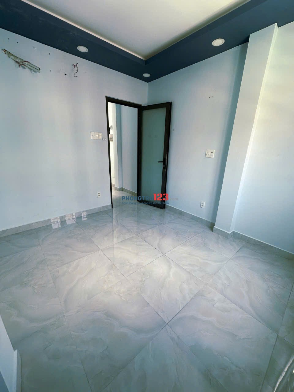 Cho Thuê Phòng Q10, rộng rãi thoải mái. Cửa sổ ban công, mới xây, 2tr8 3tr 3tr5