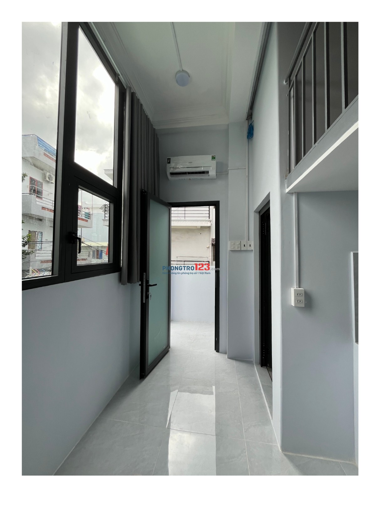 Phòng trọ mới 100% - gần KCX Tân Thuận