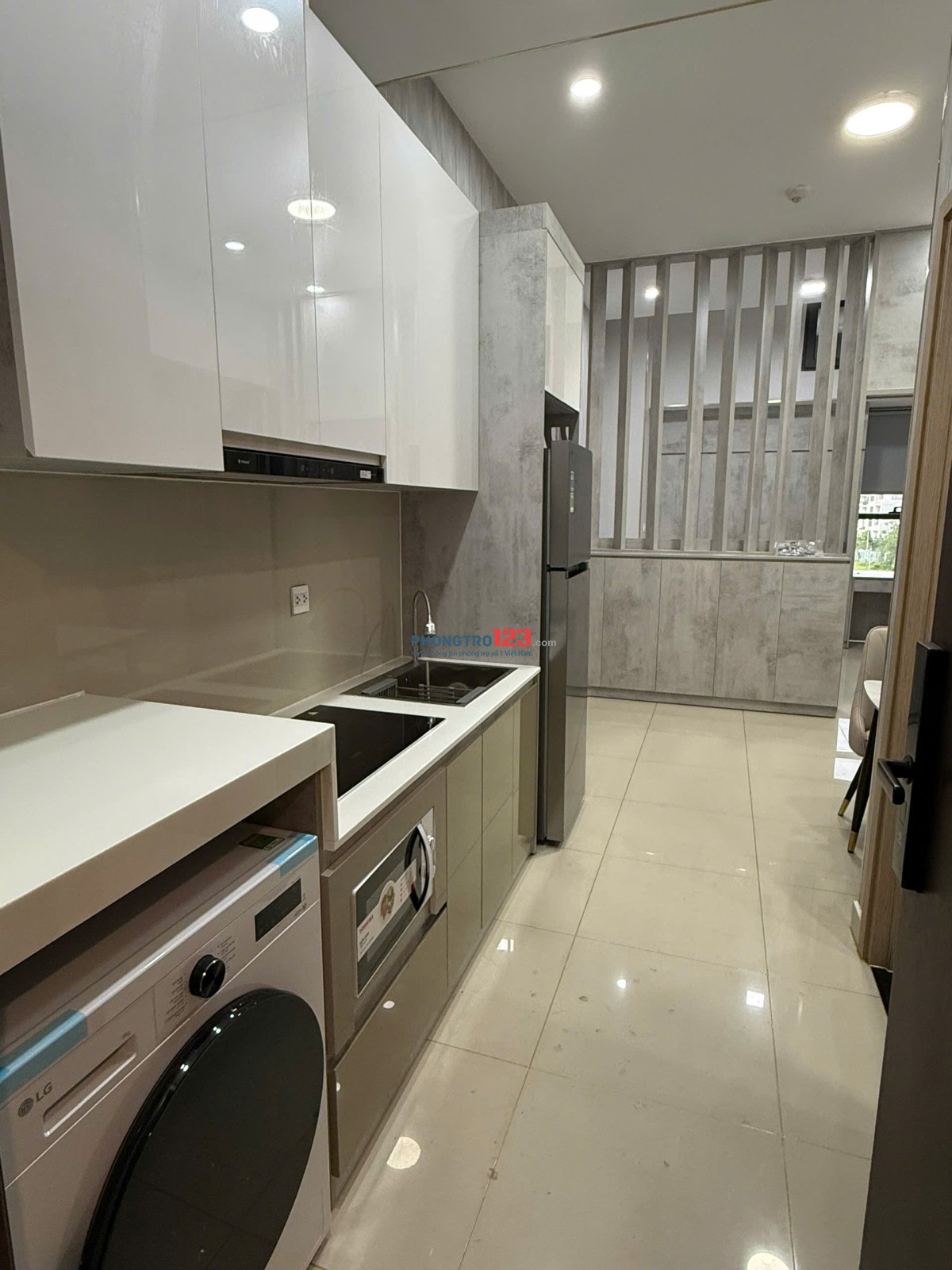Cần cho thuê căn hộ The Sun Avenue đầy đủ nội thất cao cấp - Chỉ cần mang vali vào ở