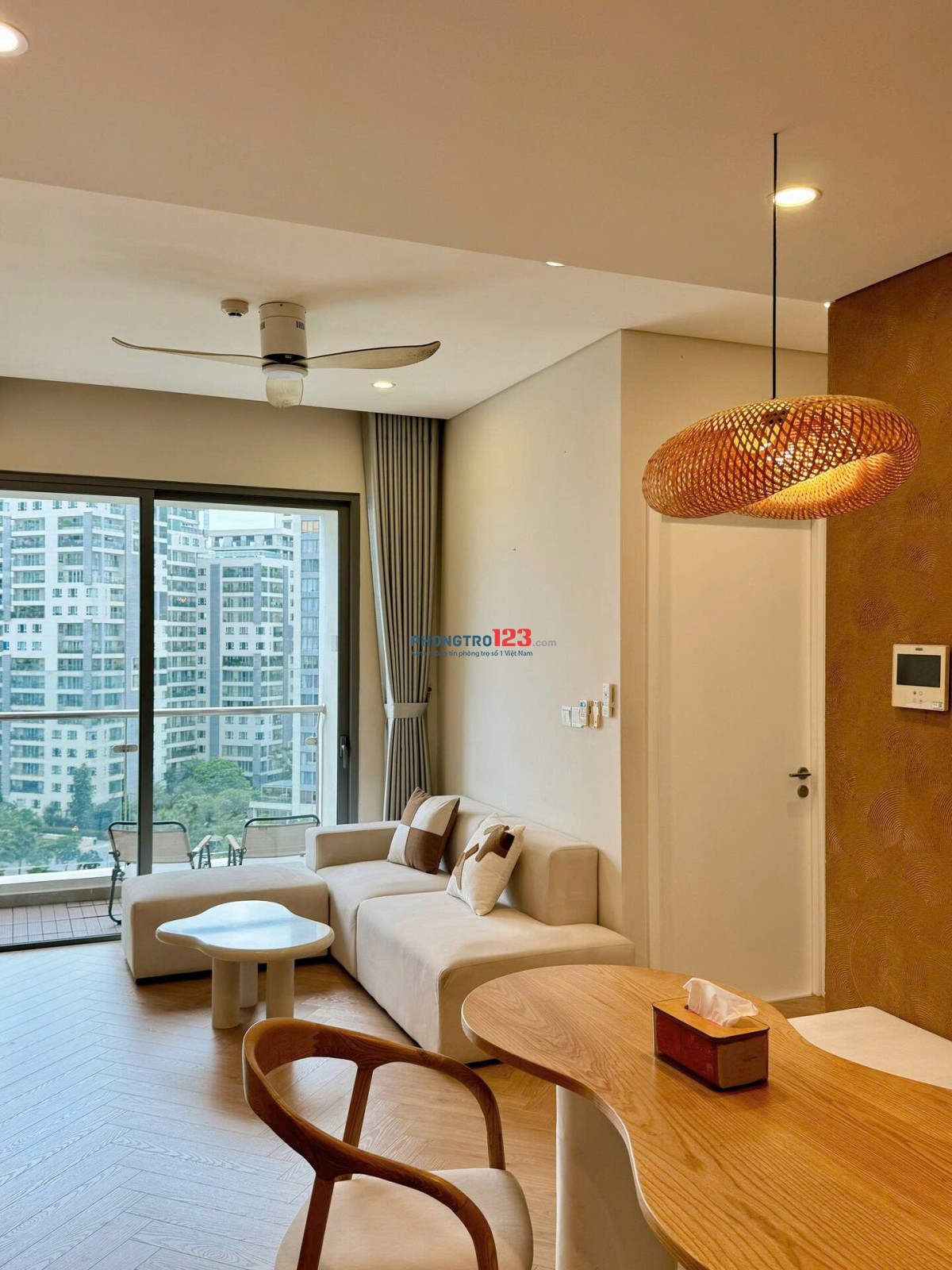 Cho thuê chung cư cao cấp Orchard Garden - Hồng Hà, Đức Nhuận, Full nội thất giá 12tr5/ tháng