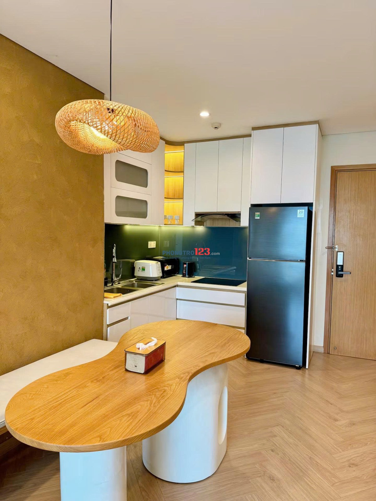 Cho thuê chung cư cao cấp Orchard Garden - Hồng Hà, Đức Nhuận, Full nội thất giá 12tr5/ tháng