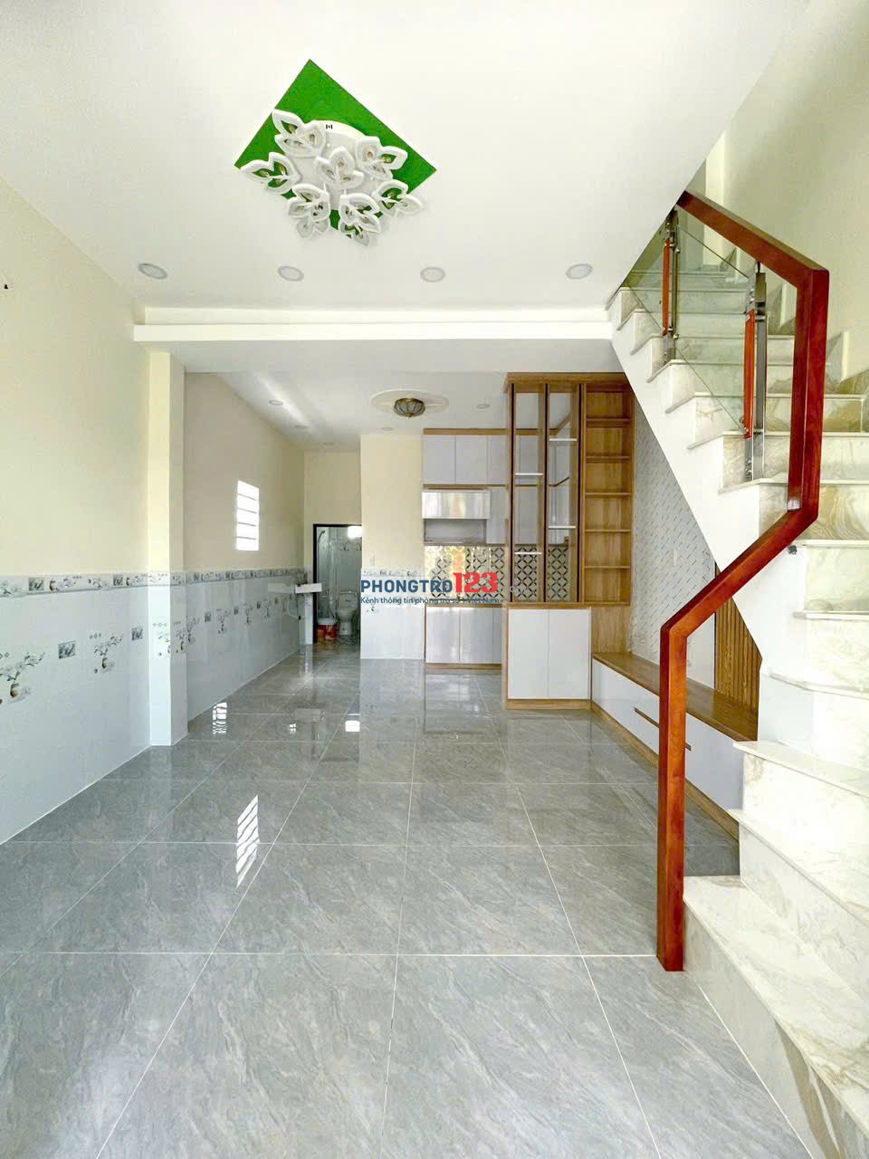 Cho thuê nhà đường Nguyễn Sỹ Sách, Tân Sơn, 120m2- 1 trệt 1 lầu 2PN giá 17tr/tháng