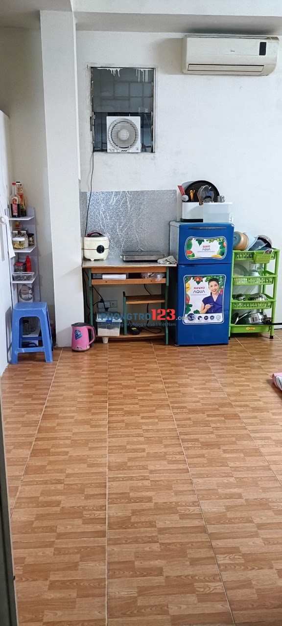 Cho Nũ thuê phòng trong ngõ phố Kim Mã, full options