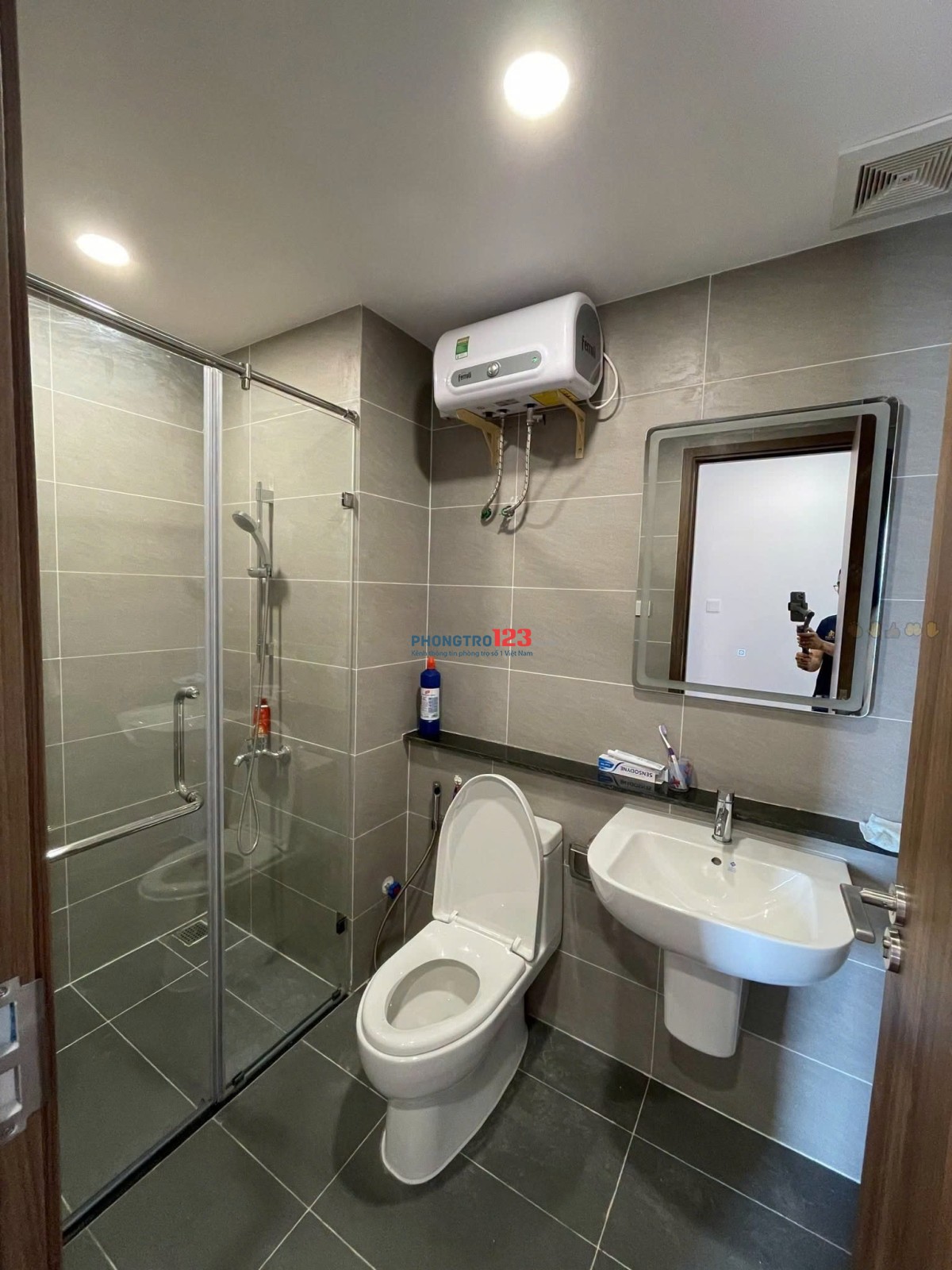 Chung cư Bảy Hiền 2PN Full nội thất cho thuê 12 tr/th 75m2 nhà mới, có ban công.