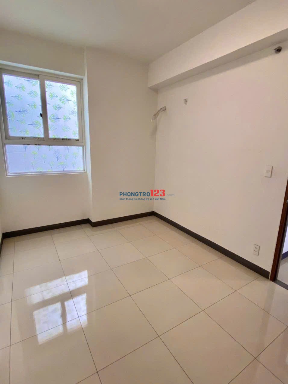 Chung cư Bàu cát-Tân Bình:căn 3p ngủ giá 11tr/tháng