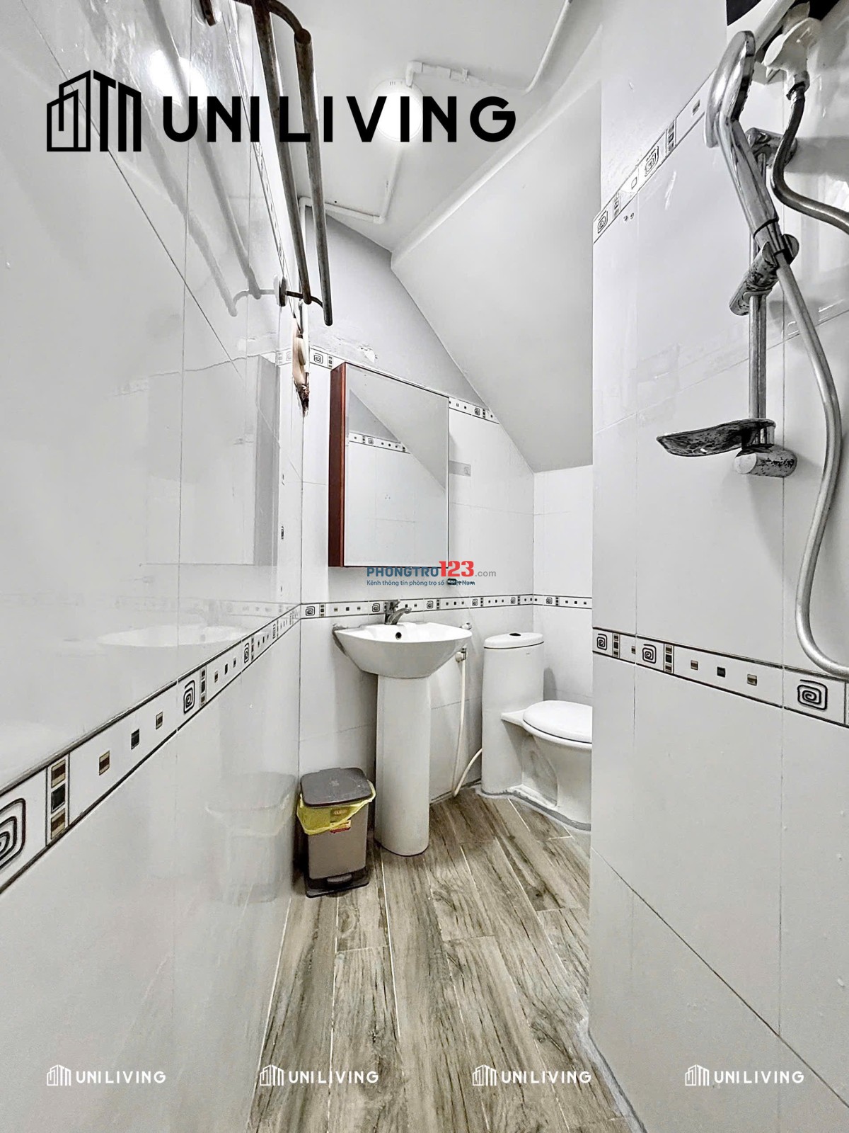 Căn Hộ Gác Lửng Gần Đại Học Bách Khoa & Vạn Hạnh Mall Full Nội Thất Trung Tâm Quận 10 Giáp Quận 1