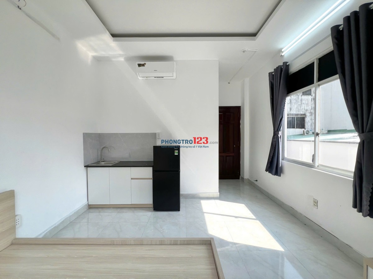 Cho thuê phòng sinh viên Bình Thạnh gần UEF, Hồng Bàng, Ngoại Thương_Cửa sổ thoáng Full nội thất