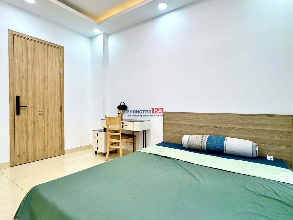 CHO THUÊ PHÒNG NHIỀU CỬA SỔ LỚN XA BẾP Ở LÊ QUANG ĐỊNH BÌNH THẠNH GẦN UEF HUTECH HIU